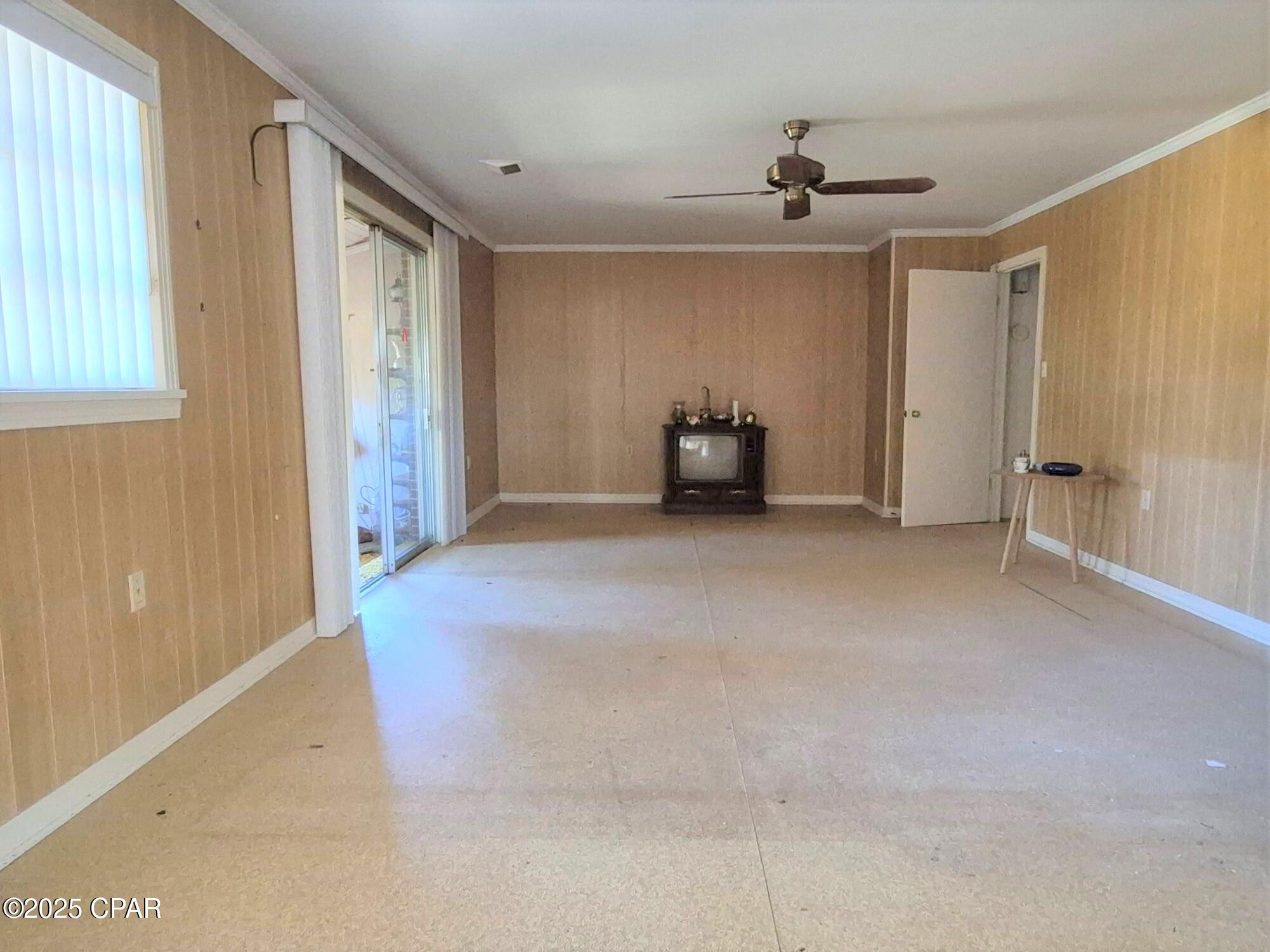 853 1st Street Chipley, FL 32428 - Photo 10 of 25