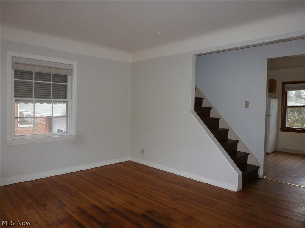 5683 Wellington Road Cleveland, OH 44124 - Photo 14 of 25 Gallery Image 14