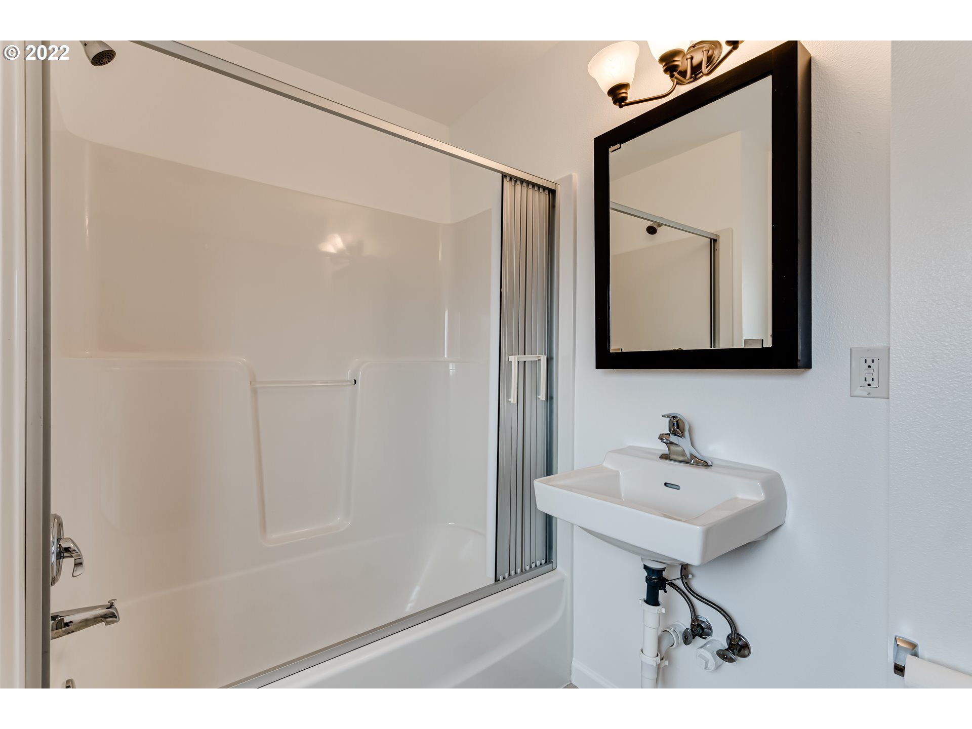1518 Parks Road Cottage Grove, OR 97424 - Photo 21 of 30 Gallery Image 21