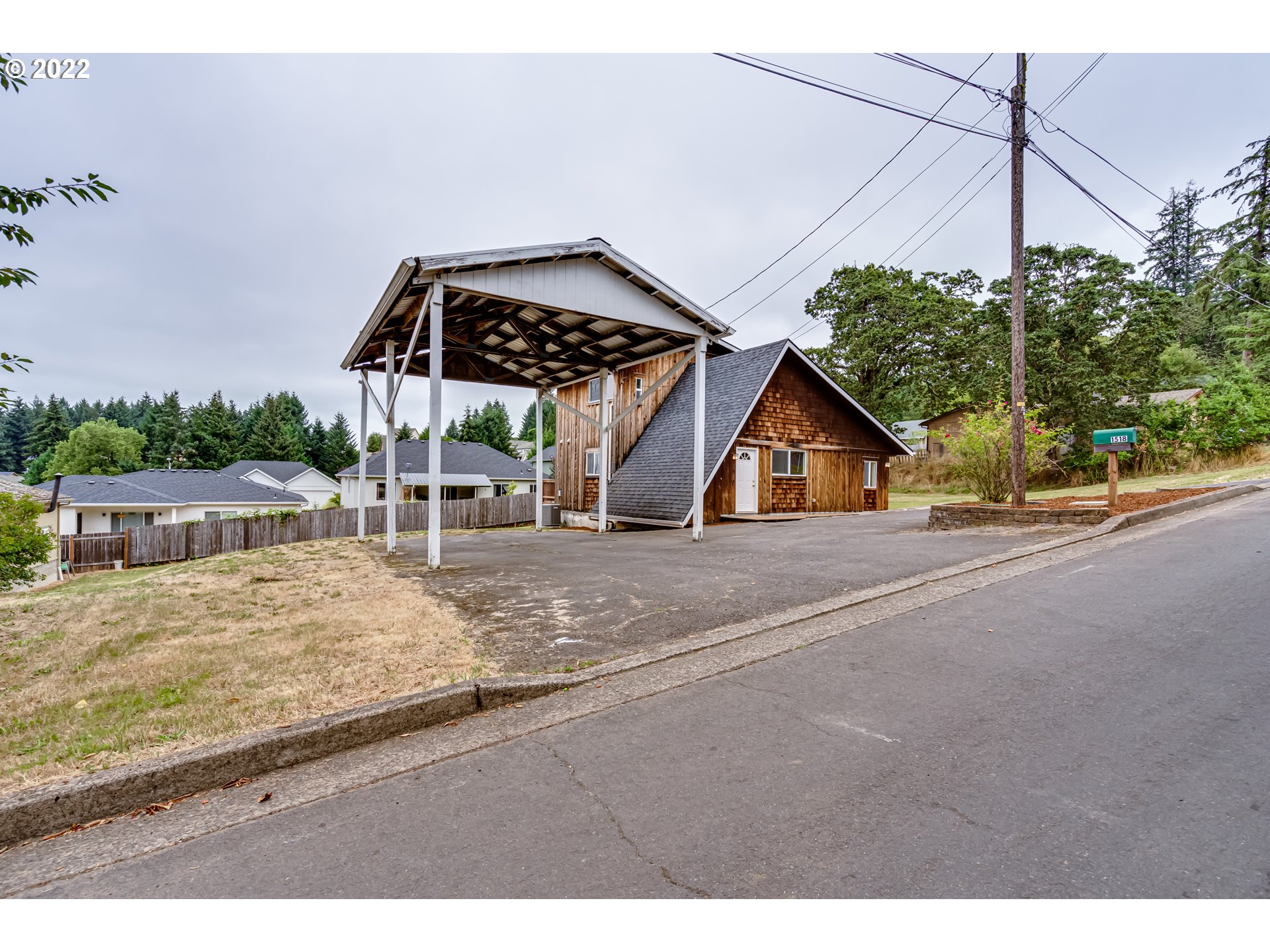 1518 Parks Road Cottage Grove, OR 97424 - Photo 3 of 30 Gallery Image 3