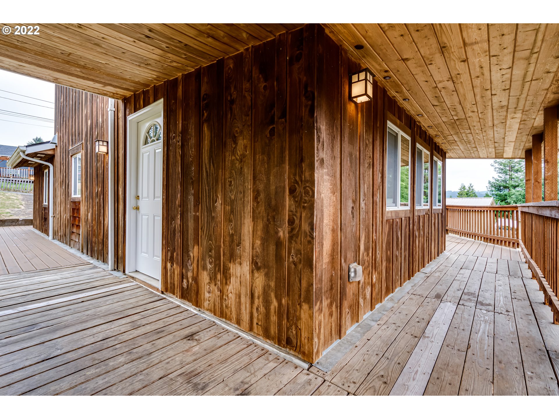 1518 Parks Road Cottage Grove, OR 97424 - Photo 6 of 30 Gallery Image 6