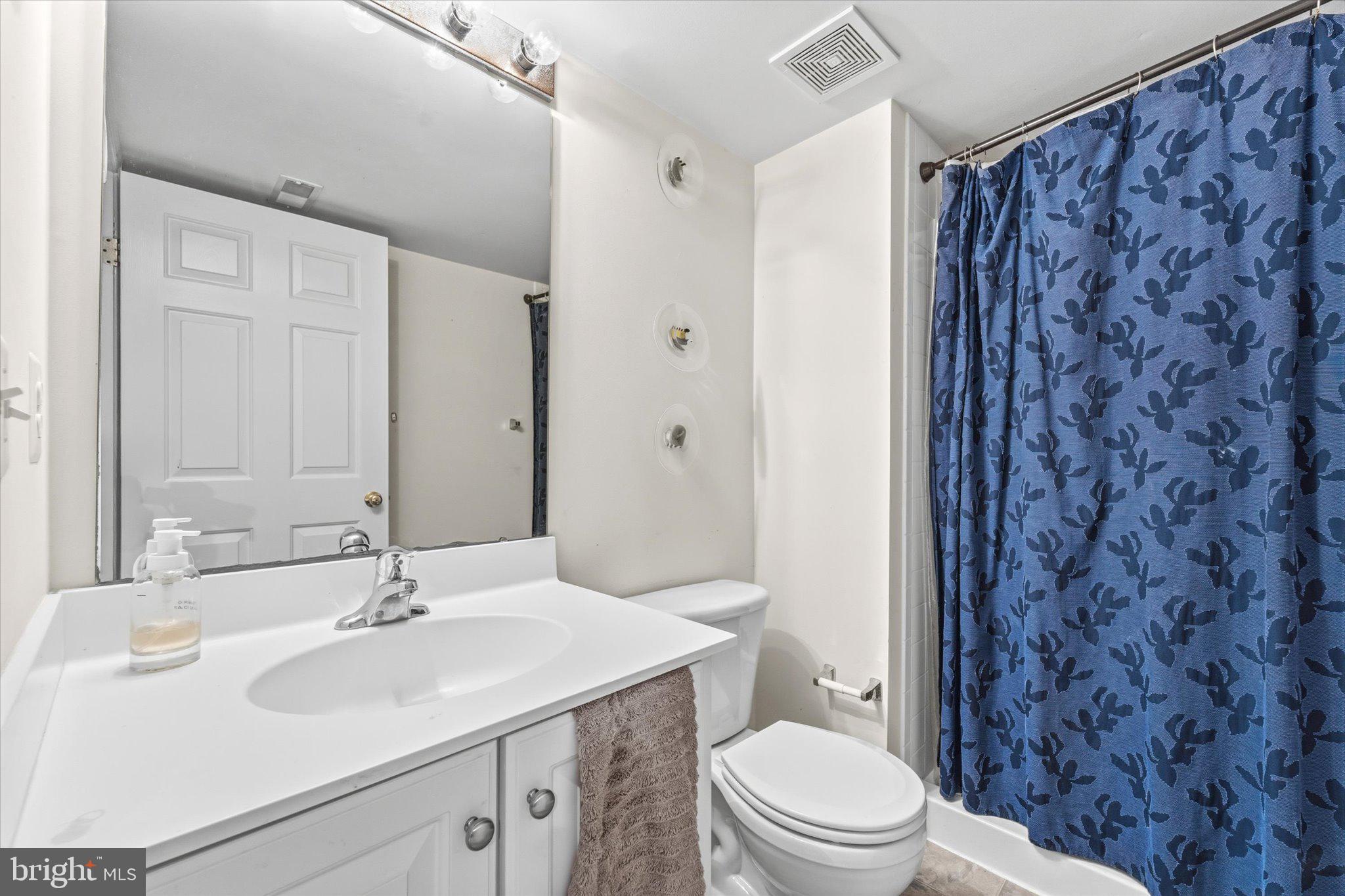 6741 Edgartown Way Gainesville, VA 20155 - Photo 22 of 53