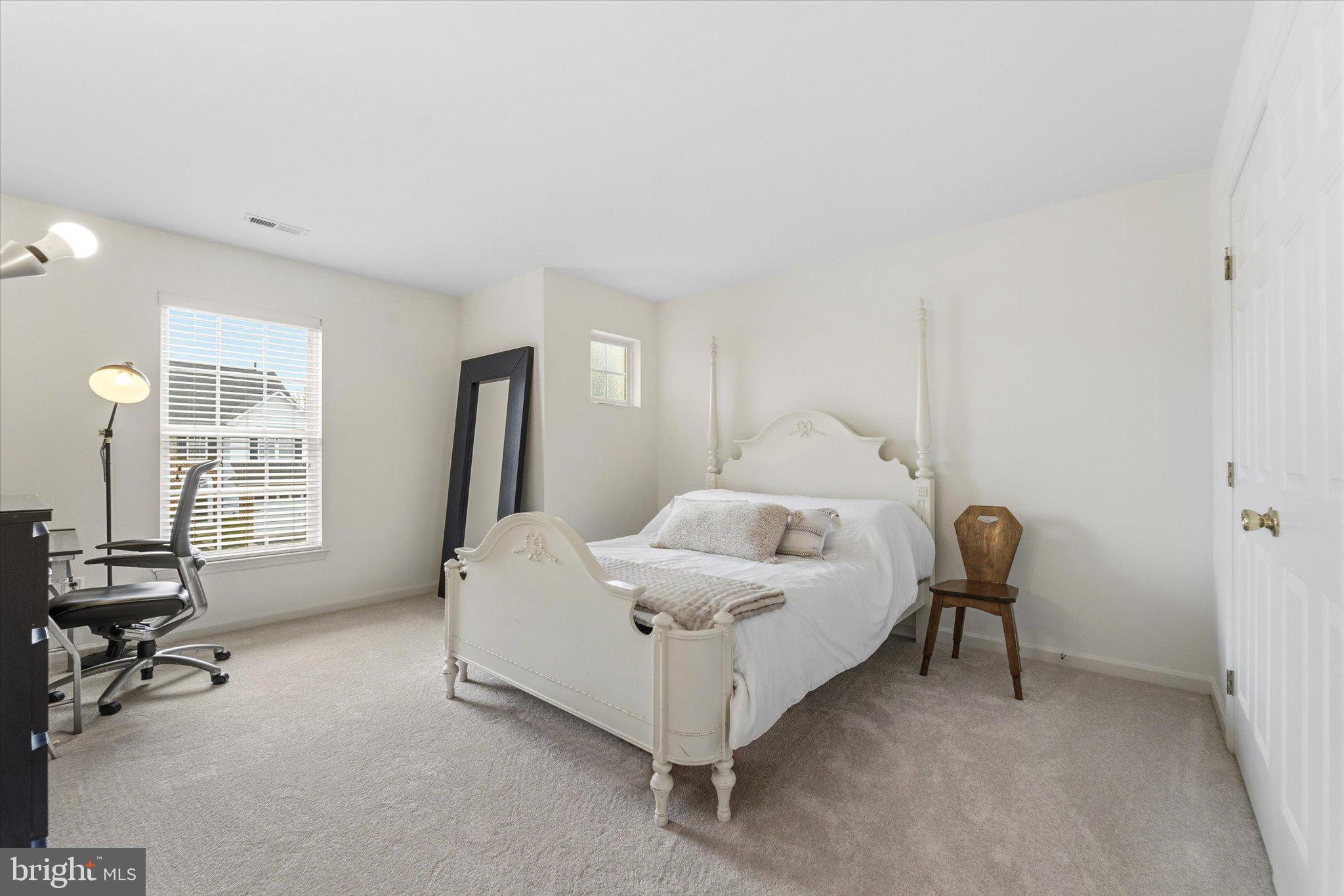 6741 Edgartown Way Gainesville, VA 20155 - Photo 24 of 53