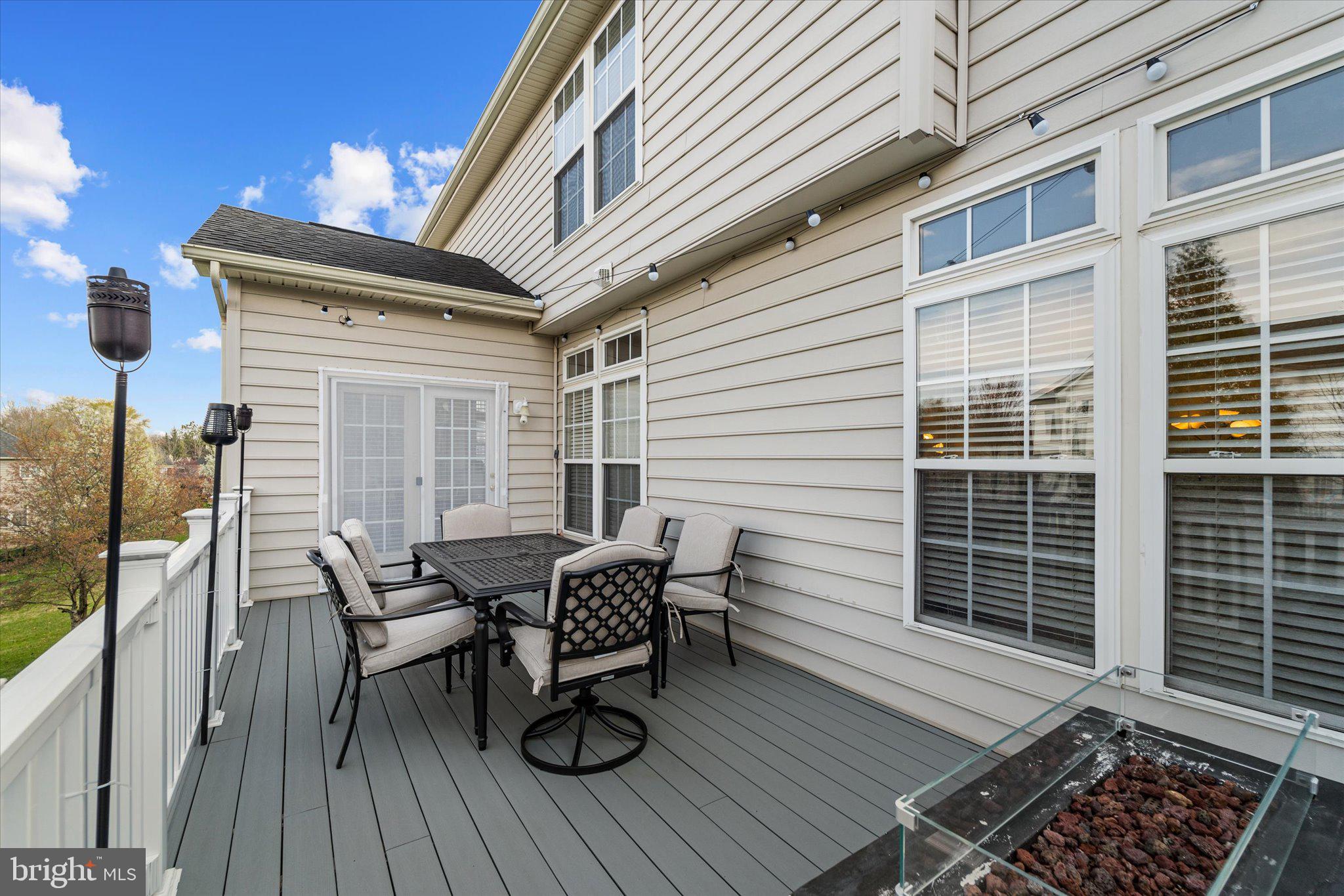 6741 Edgartown Way Gainesville, VA 20155 - Photo 38 of 53