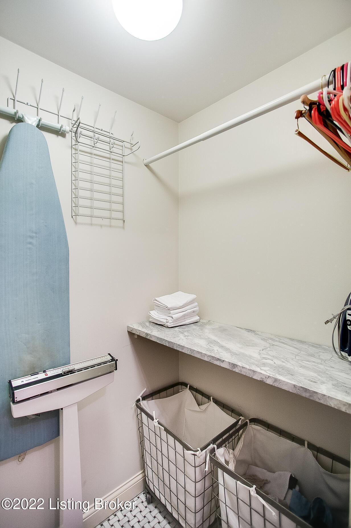 560 Sunset Road Louisville, KY 40206 - Photo 46 of 88 First floor laundry room