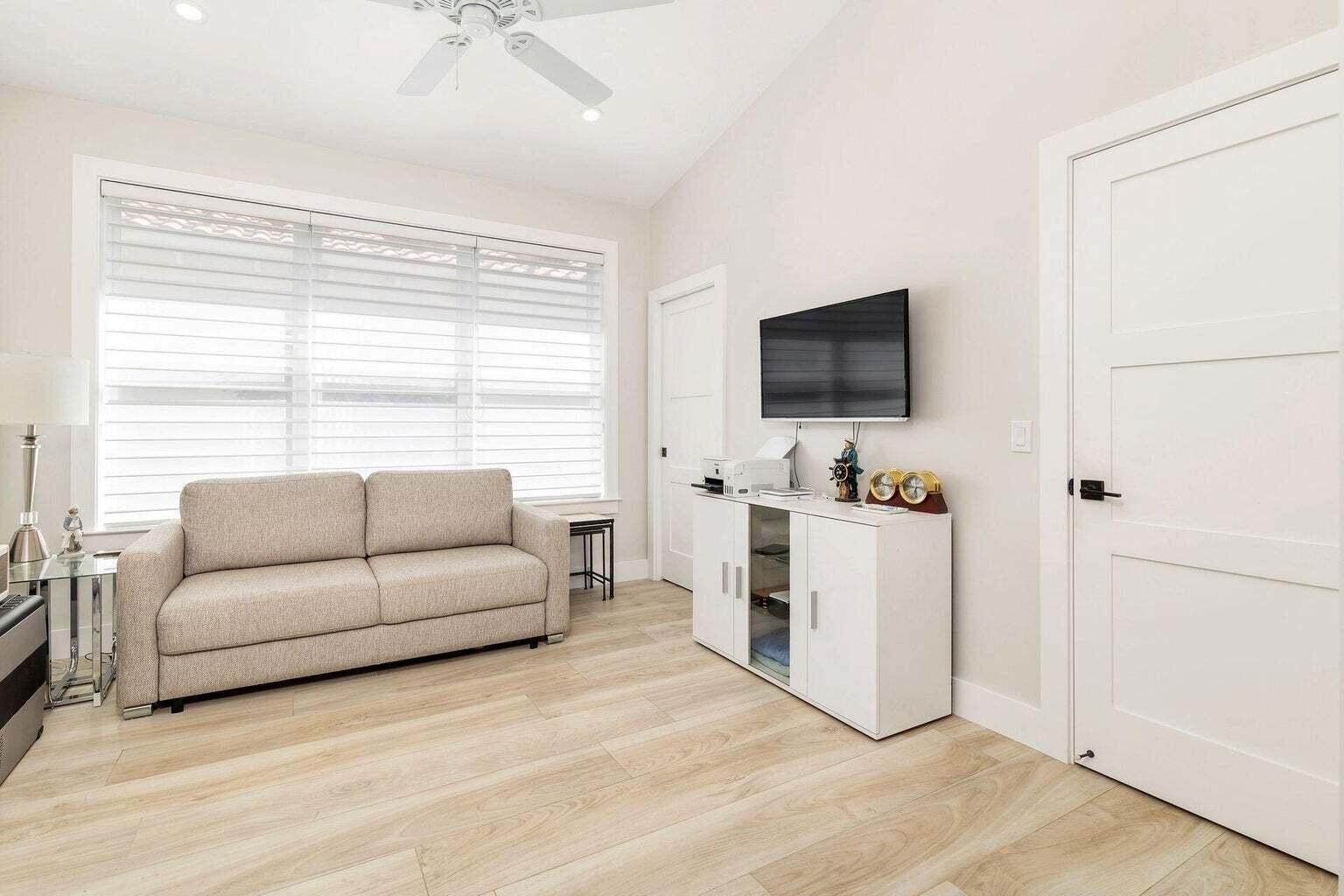 3914 Outlook Court Jupiter, FL 33477 - Photo 20 of 38 20240427181010400790000000-o