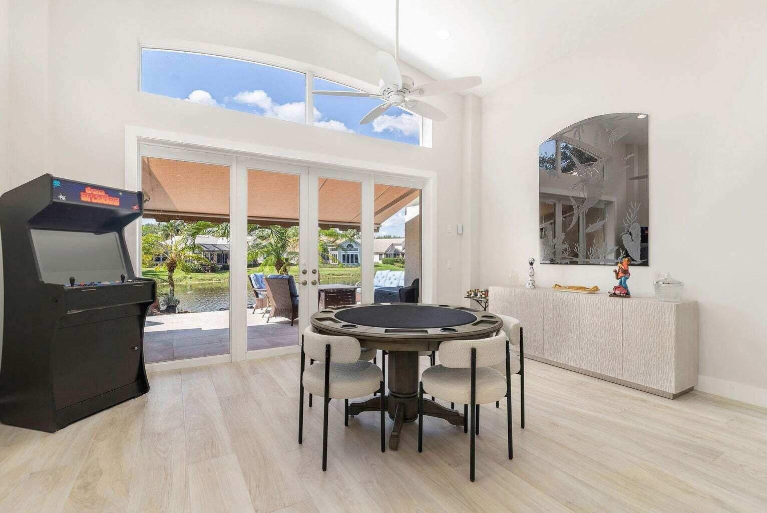 3914 Outlook Court Jupiter, FL 33477 - Photo 6 of 38 20240427180918356940000000-o