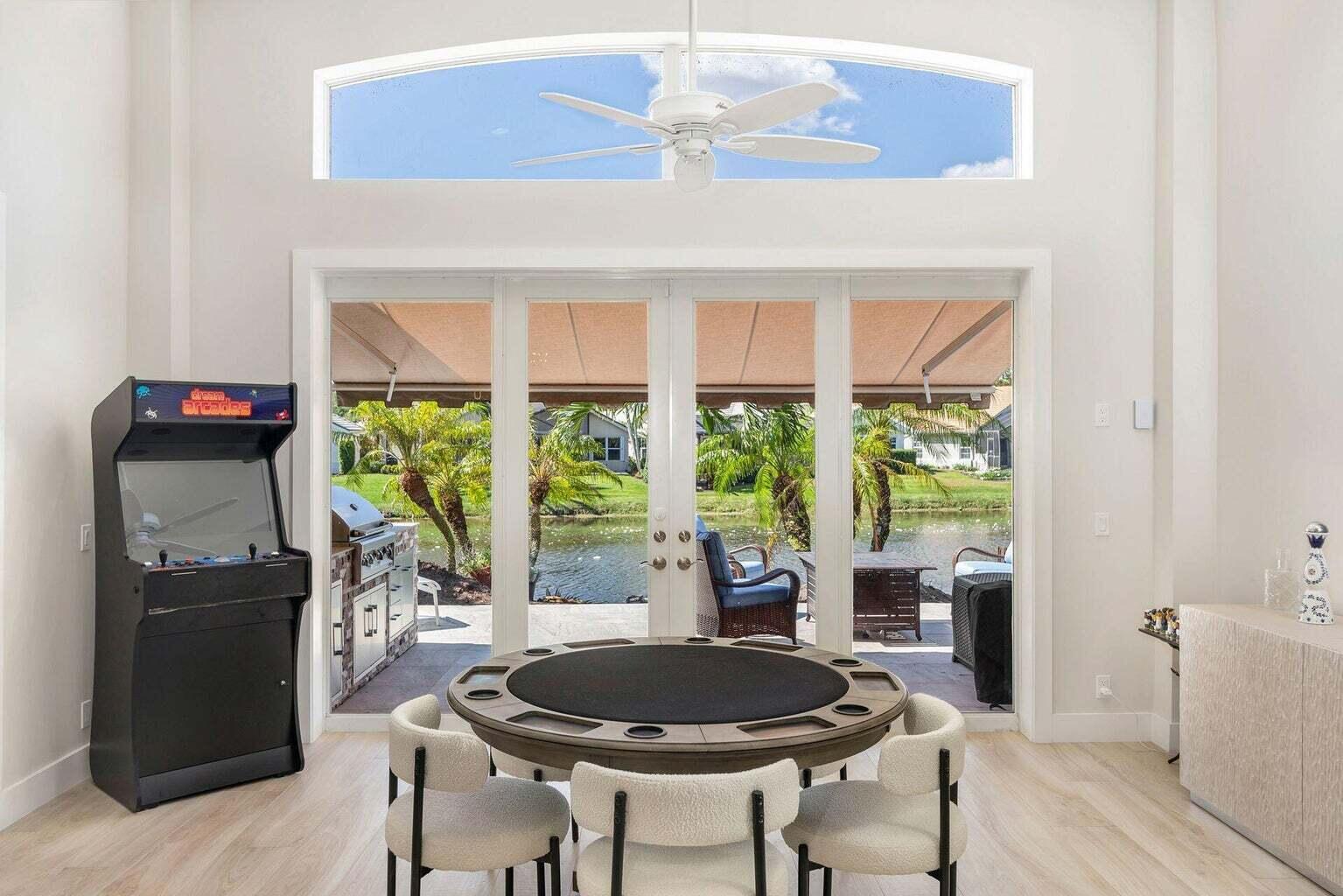 3914 Outlook Court Jupiter, FL 33477 - Photo 8 of 38 20240427180925872601000000-o