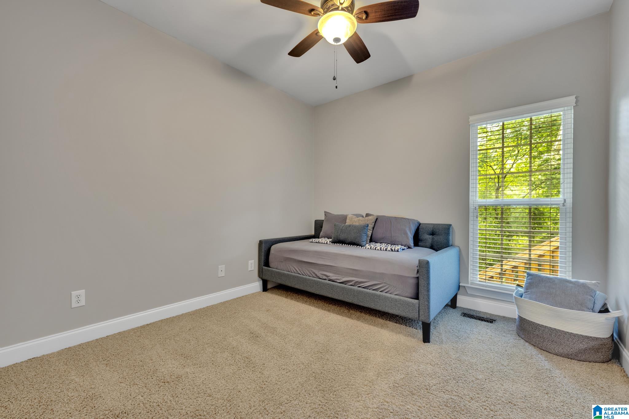 720 Ridgefield Circle Odenville, AL 35120 - Photo 21 of 38