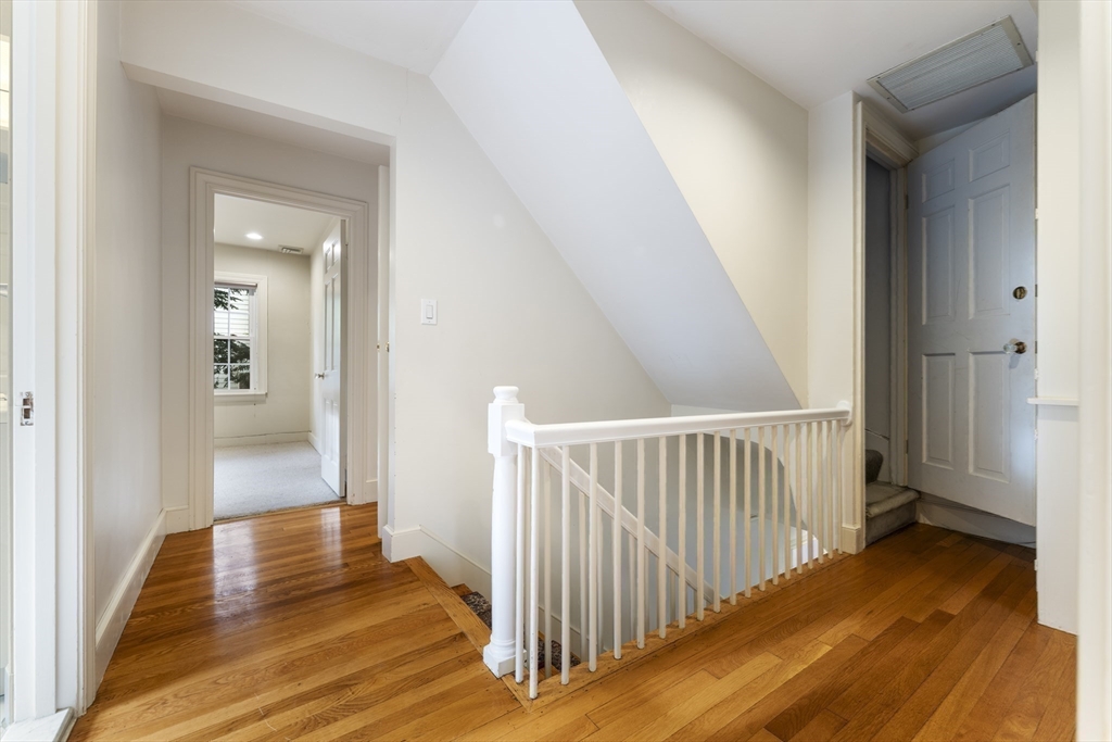 9 Dennison Road Worcester, MA 01609 - Photo 27 of 35 Gallery Image 27