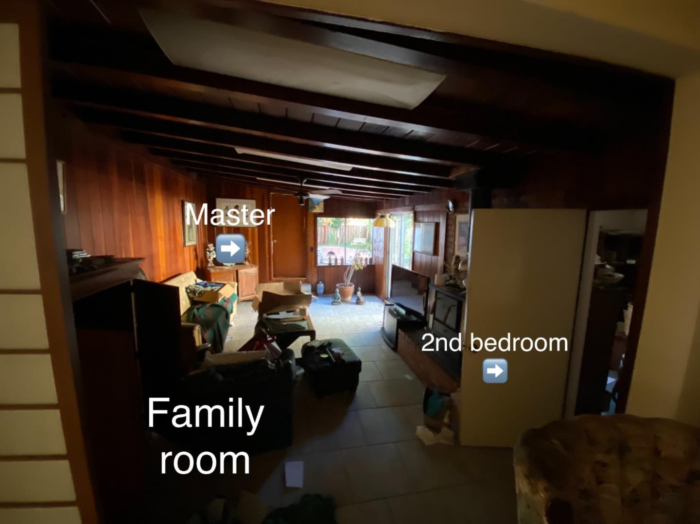 811 Fifteenth Avenue Menlo Park, CA 94025 - Photo 13 of 18 a view of a room with gym equipment