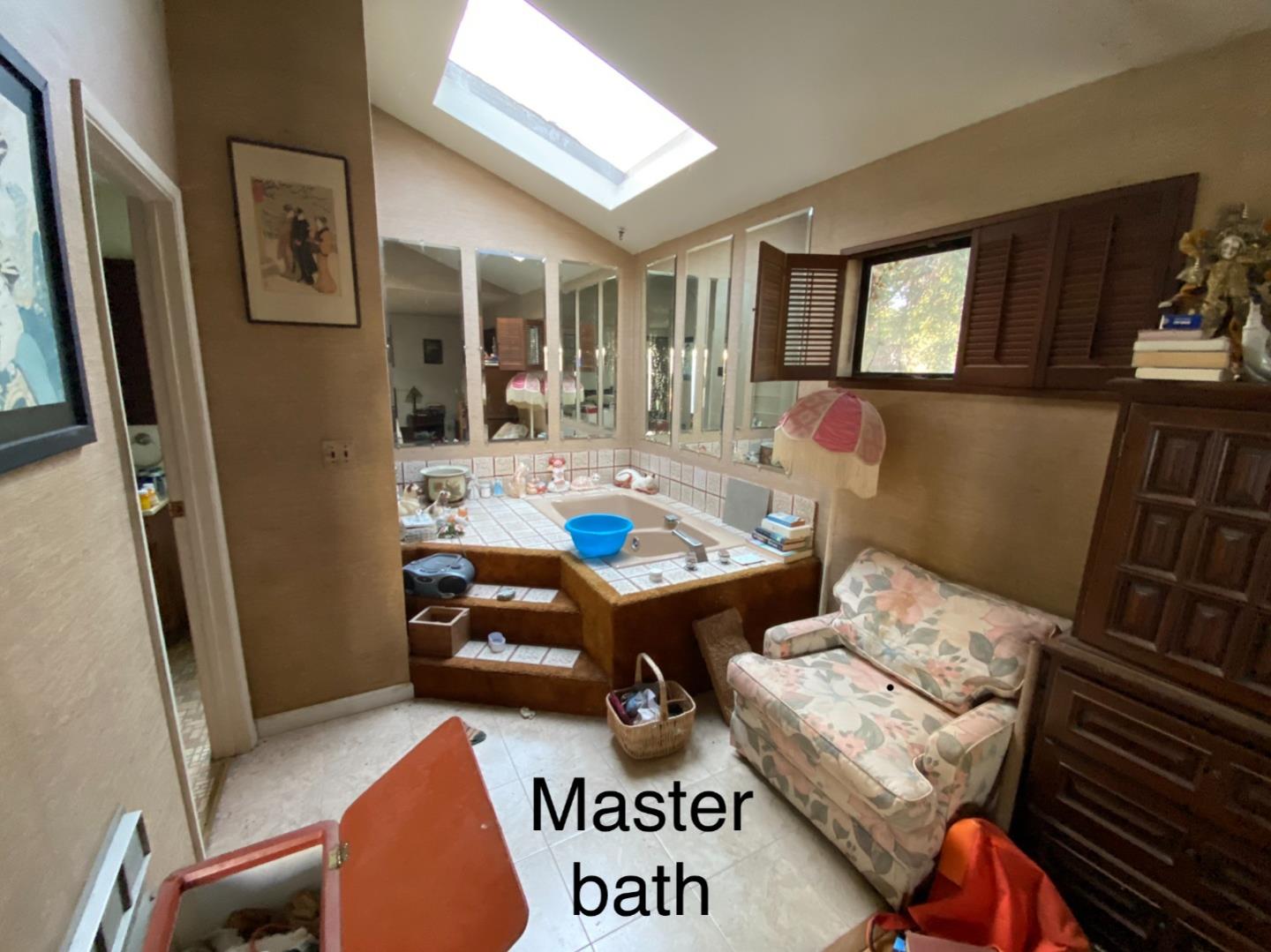 811 Fifteenth Avenue Menlo Park, CA 94025 - Photo 16 of 18 a living room with furniture and a flat screen tv