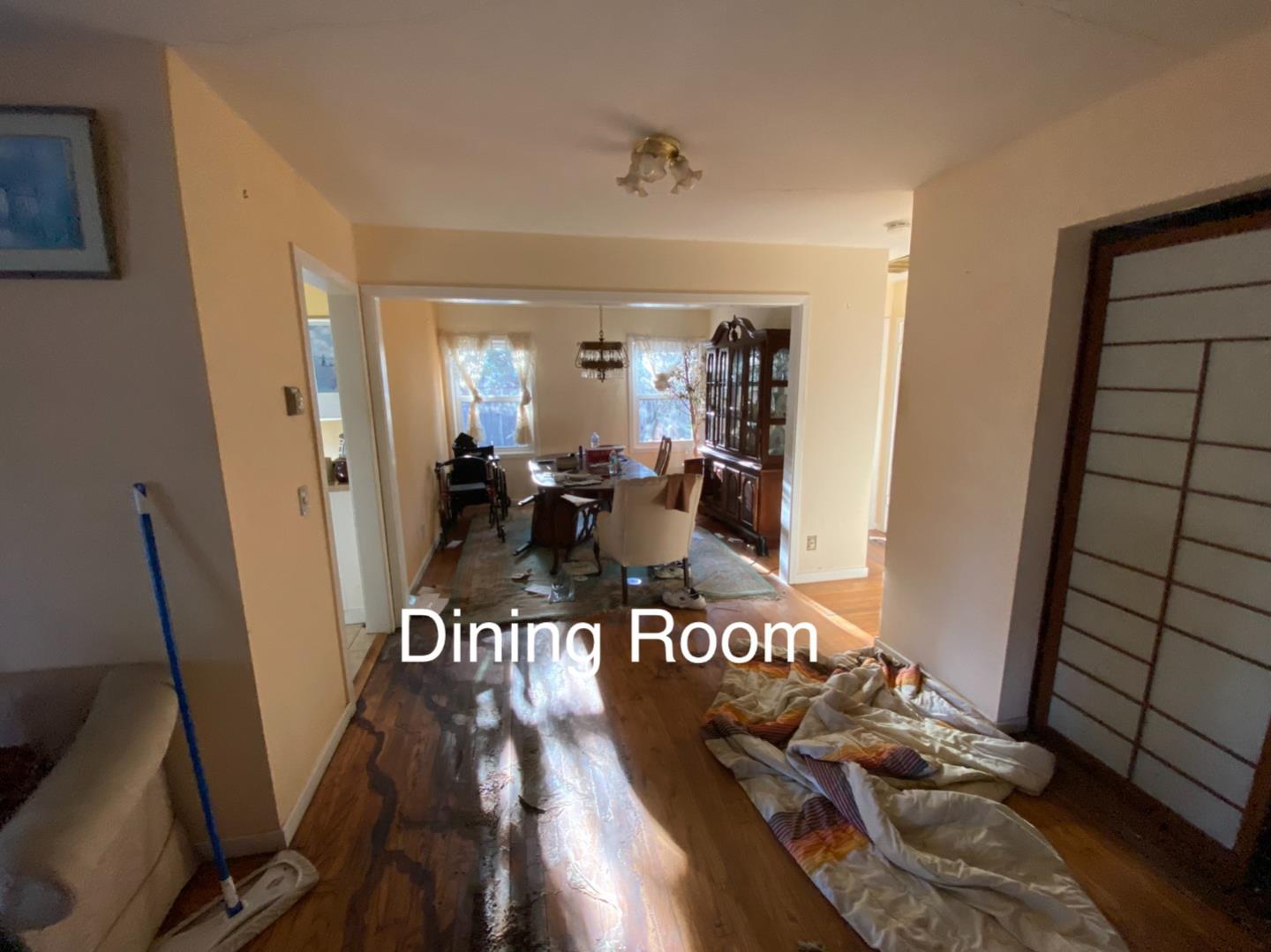 811 Fifteenth Avenue Menlo Park, CA 94025 - Photo 9 of 18 a living room with furniture and a wooden floor