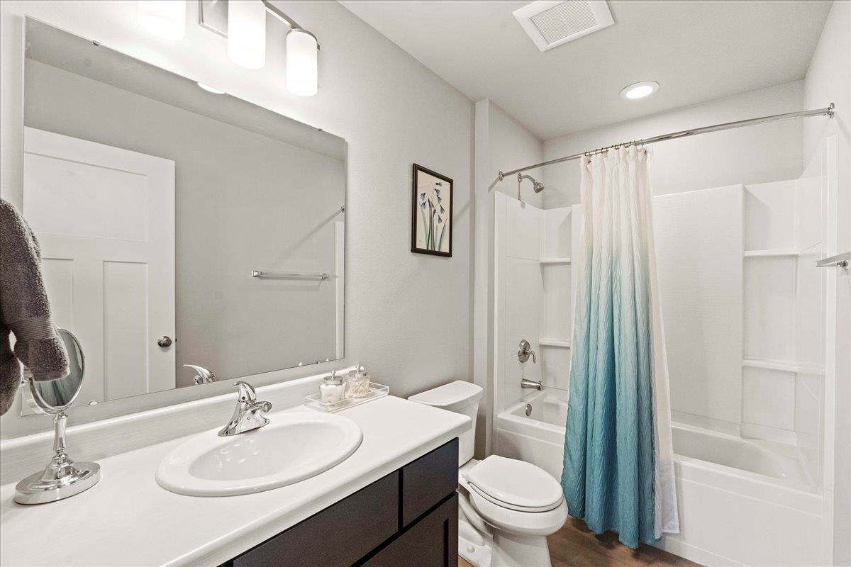 6107 Ragan Street Madison, WI 53718 - Photo 24 of 50