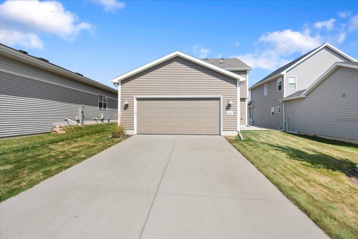 6107 Ragan Street Madison, WI 53718 - Photo 40 of 50