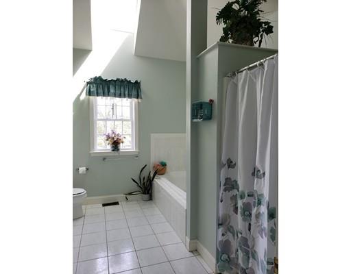 42 Hadley Road Pepperell, MA 01463 - Photo 17 of 29 Gallery Image 17