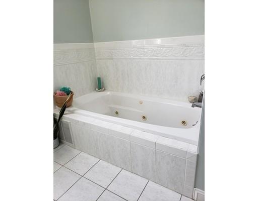 42 Hadley Road Pepperell, MA 01463 - Photo 19 of 29 Gallery Image 19