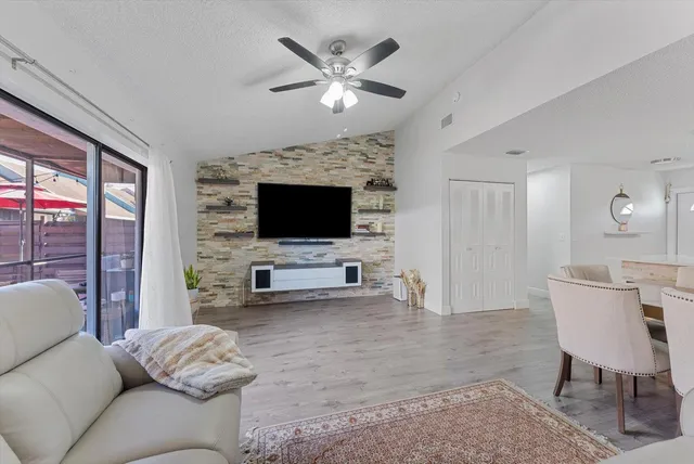 $2,600 | 5648 Kimberton Way, Lake Worth, FL 33463