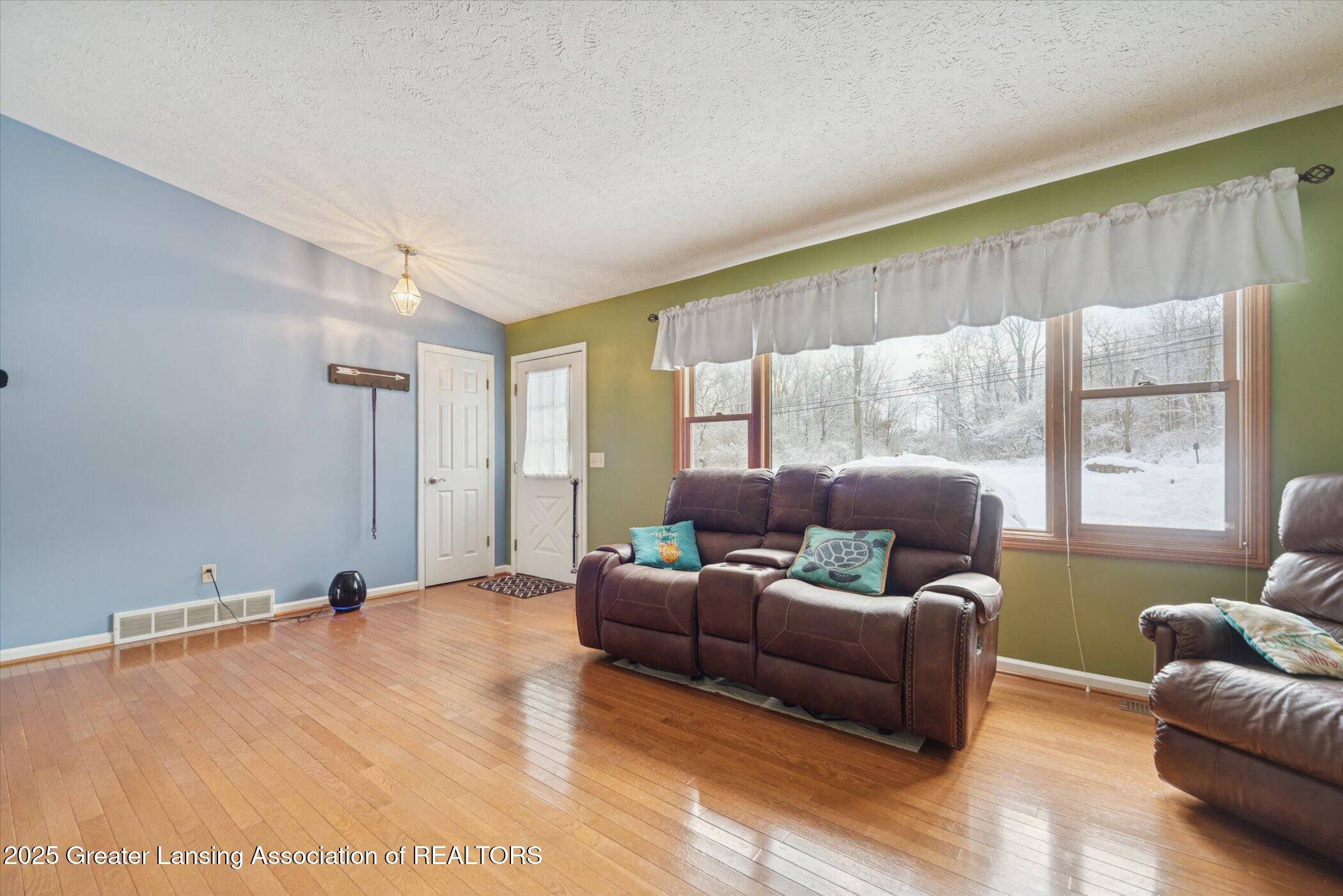 5125 East Clark Road Bath, MI 48808 - Photo 2 of 36 06-5125-Clark-Rd-Windowstill