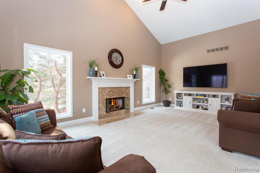 414 Roundview Drive Rochester, MI 48307 - Photo 34 of 57 Gallery Image 34