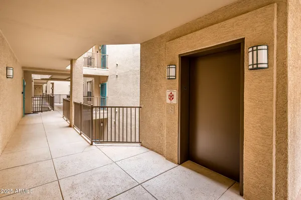 $190,000 | 14950 West Mountain View Boulevard, Unit 6206, Surprise, AZ 85374
