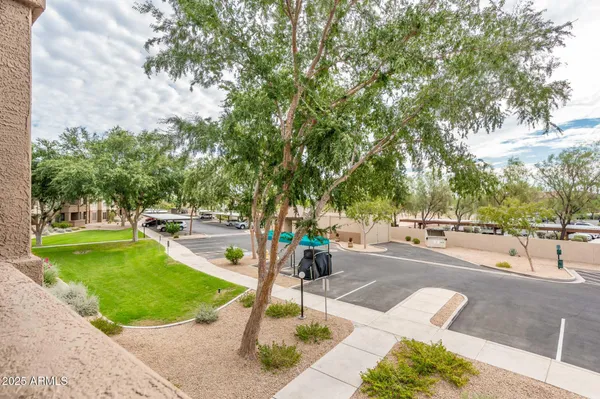 $190,000 | 14950 West Mountain View Boulevard, Unit 6206, Surprise, AZ 85374