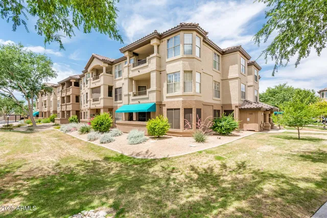 $203,000 | 14950 West Mountain View Boulevard, Unit 6206, Surprise, AZ 85374