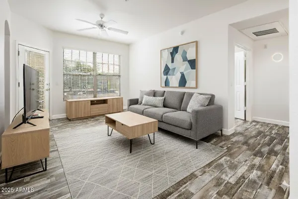 $190,000 | 14950 West Mountain View Boulevard, Unit 6206, Surprise, AZ 85374