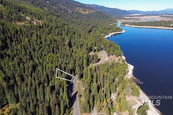 $229,000 | 2325 West Mountain Road, Donnelly, ID 83615