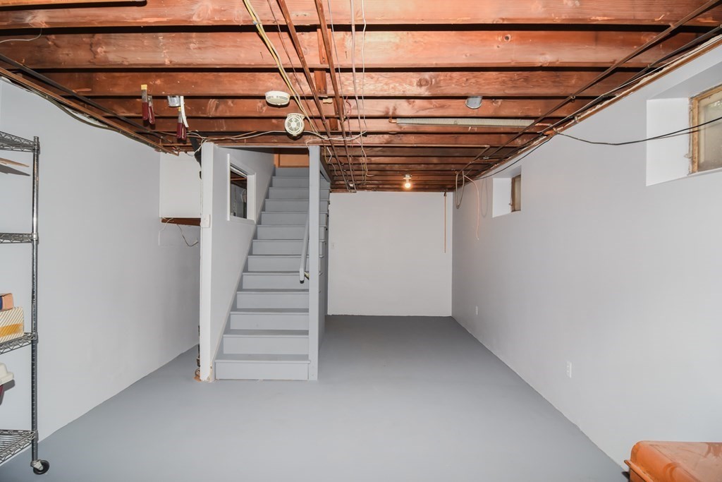 75 Wayside Road Worcester, MA 01605 - Photo 32 of 40 Gallery Image 32