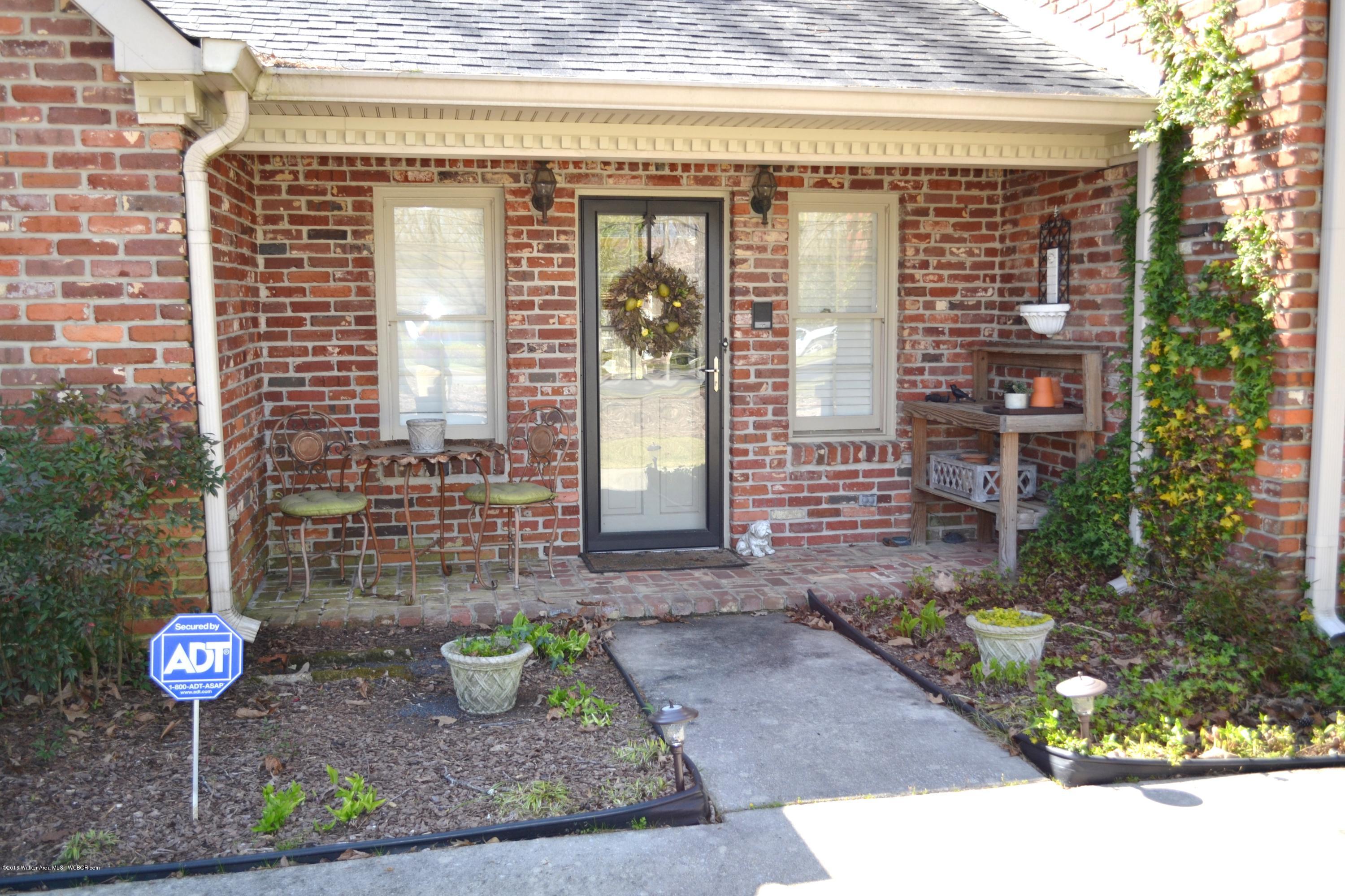 1600 Shades Cliff Road Jasper, AL 35504 - Photo 31 of 33 Gallery Image 31