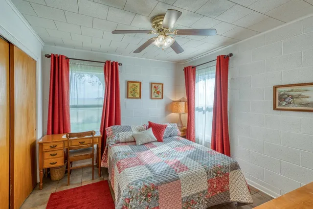 $1,299,000 | 106 Chuckwagon, Burnet, TX 78611