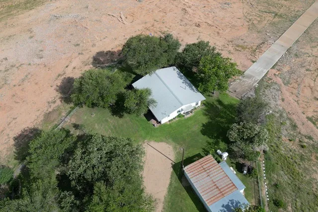 $1,299,000 | 106 Chuckwagon, Burnet, TX 78611