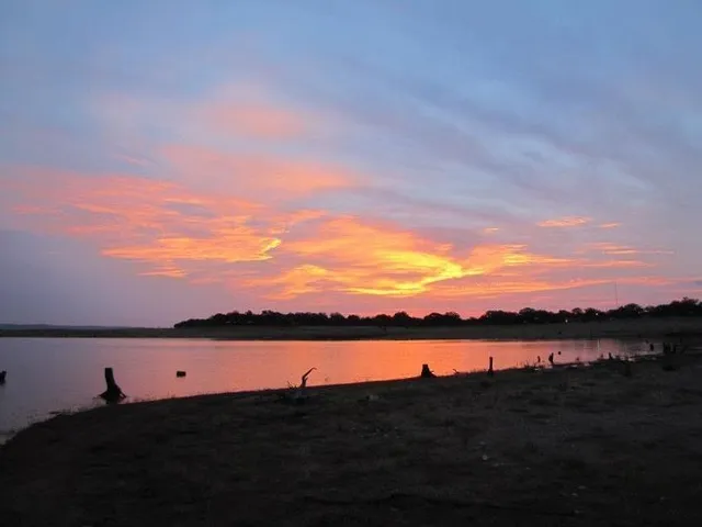 $1,299,000 | 106 Chuckwagon, Burnet, TX 78611