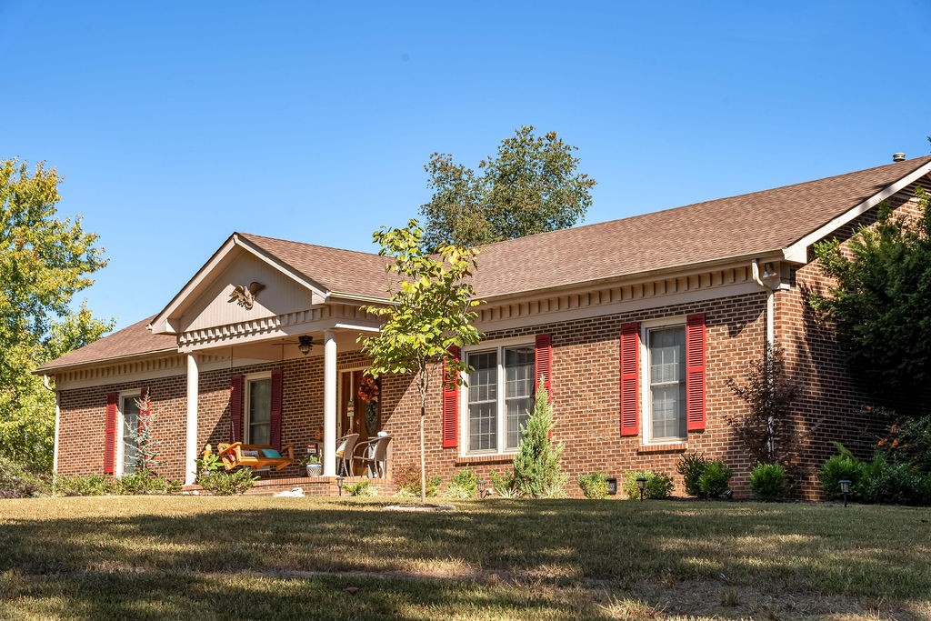 4468 Mt Zion Road Springfield, TN 37172 - Photo 2 of 48 a front view of a house with a yard