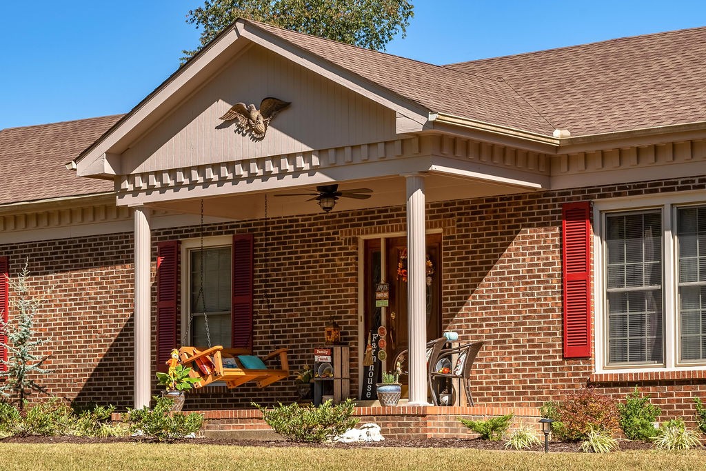 4468 Mt Zion Road Springfield, TN 37172 - Photo 3 of 48 a front view of a house with a yard