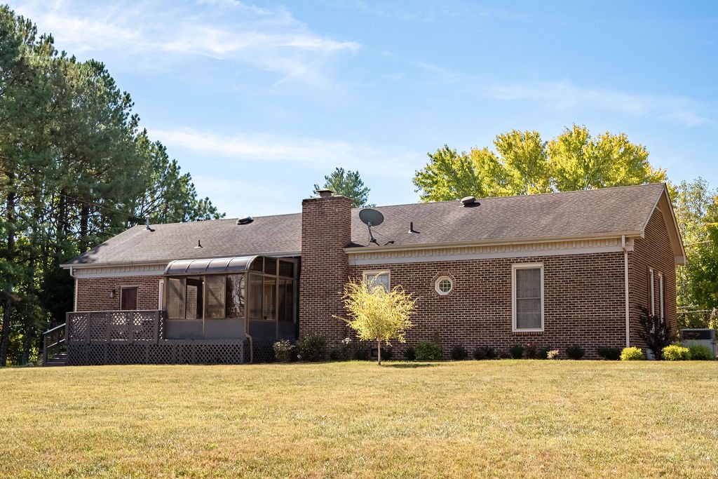 4468 Mt Zion Road Springfield, TN 37172 - Photo 4 of 48 a front view of a house with a yard and garage