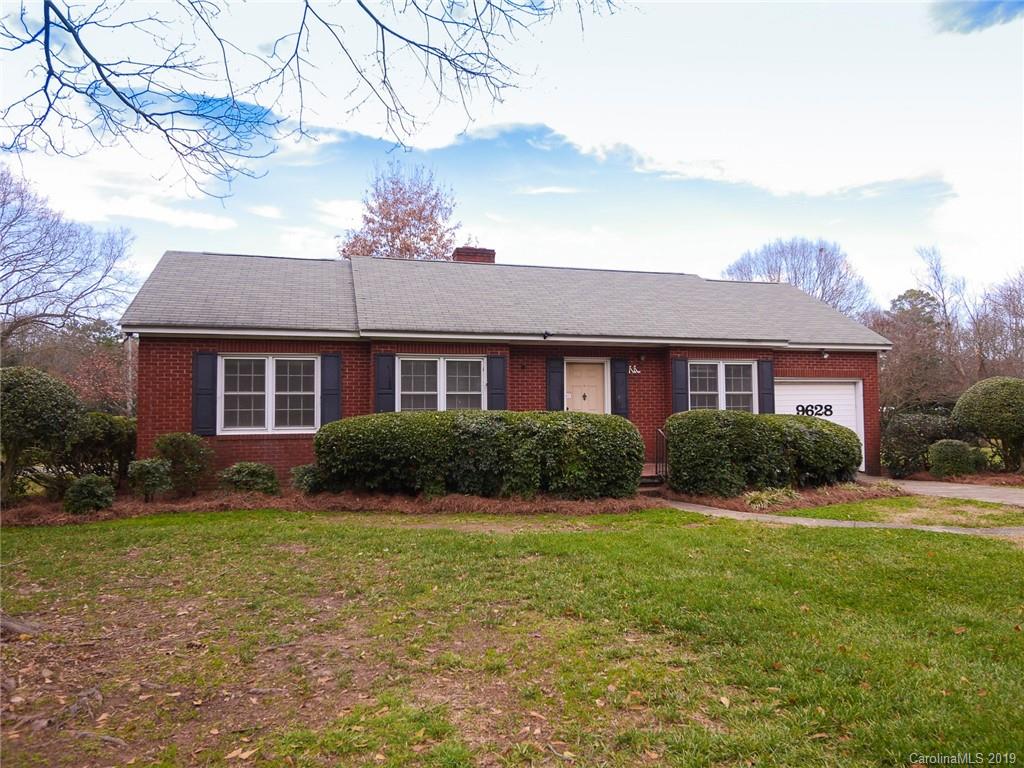 9628 Pembroke Road Huntersville, NC 28078 - Photo 2 of 37 Gallery Image 2