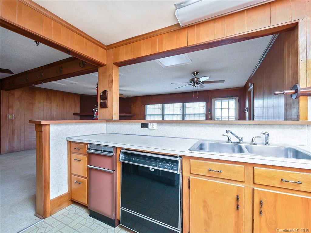 9628 Pembroke Road Huntersville, NC 28078 - Photo 11 of 37 Gallery Image 11