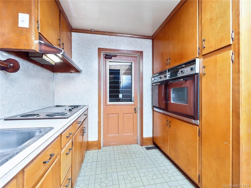 9628 Pembroke Road Huntersville, NC 28078 - Photo 12 of 37 Gallery Image 12