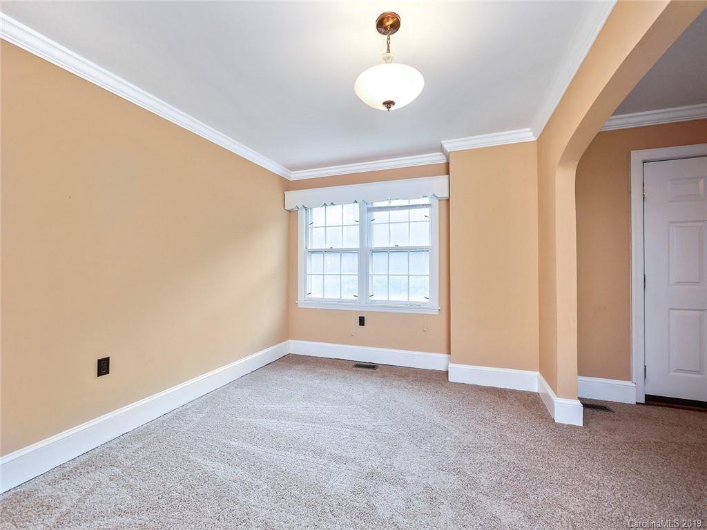 9628 Pembroke Road Huntersville, NC 28078 - Photo 4 of 37 Gallery Image 4