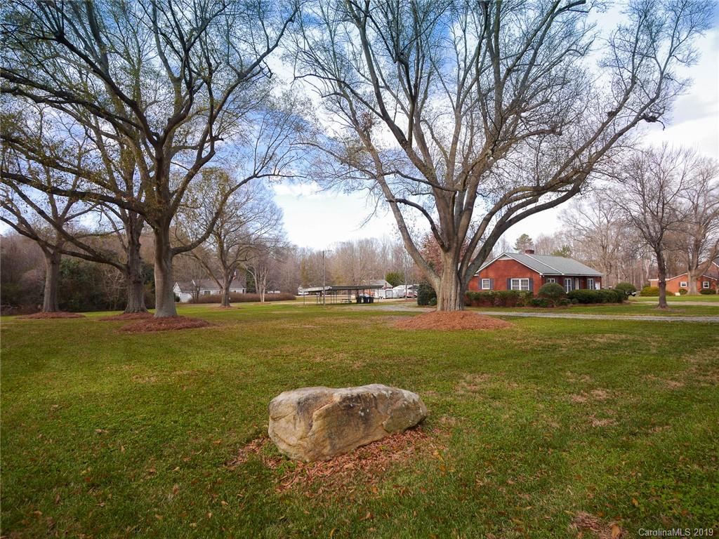 9628 Pembroke Road Huntersville, NC 28078 - Photo 35 of 37 Gallery Image 35