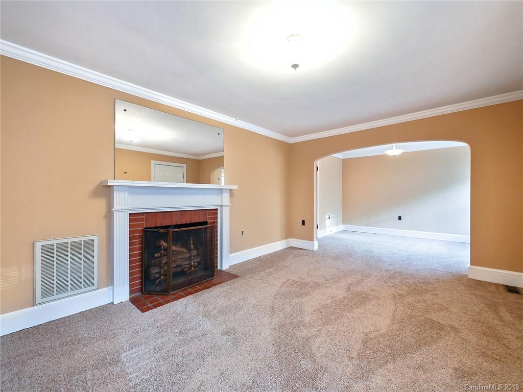 9628 Pembroke Road Huntersville, NC 28078 - Photo 5 of 37 Gallery Image 5
