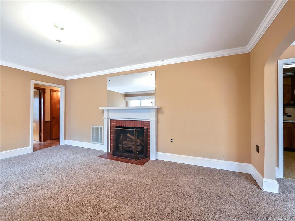 9628 Pembroke Road Huntersville, NC 28078 - Photo 6 of 37 Gallery Image 6
