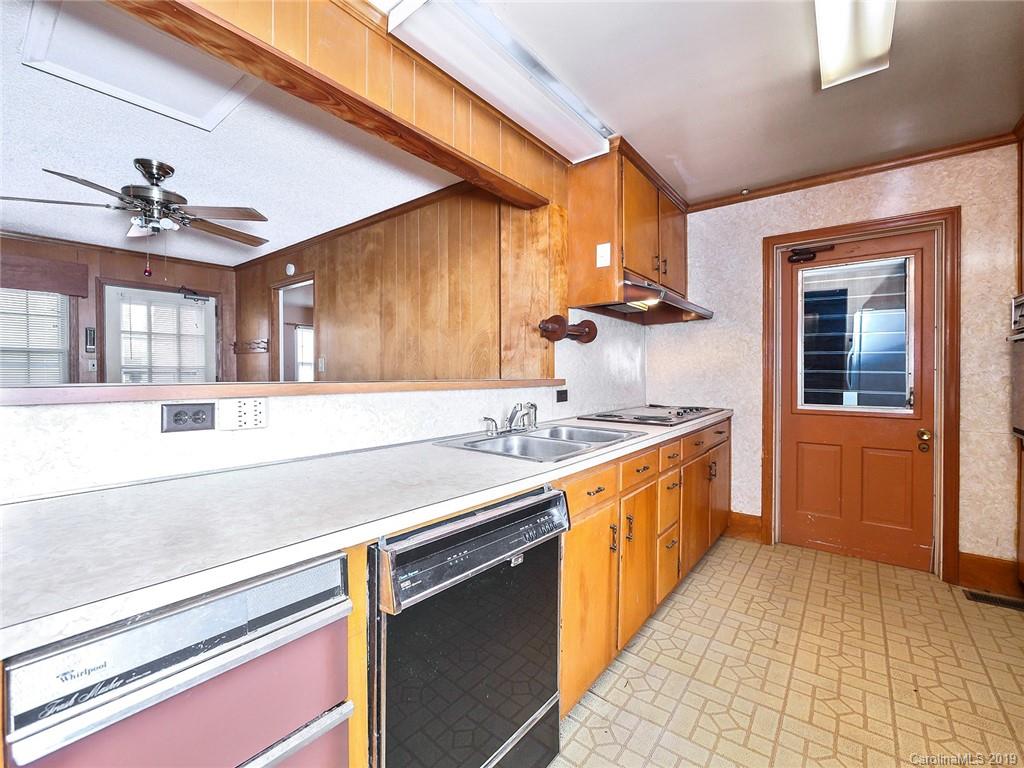 9628 Pembroke Road Huntersville, NC 28078 - Photo 10 of 37 Gallery Image 10