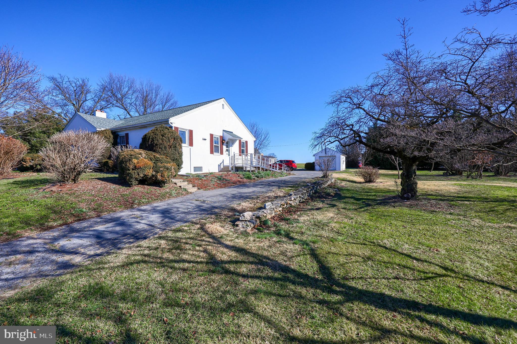 43 Eastbrook Road Ronks, PA 17572 - Photo 7 of 44 Gallery Image 7