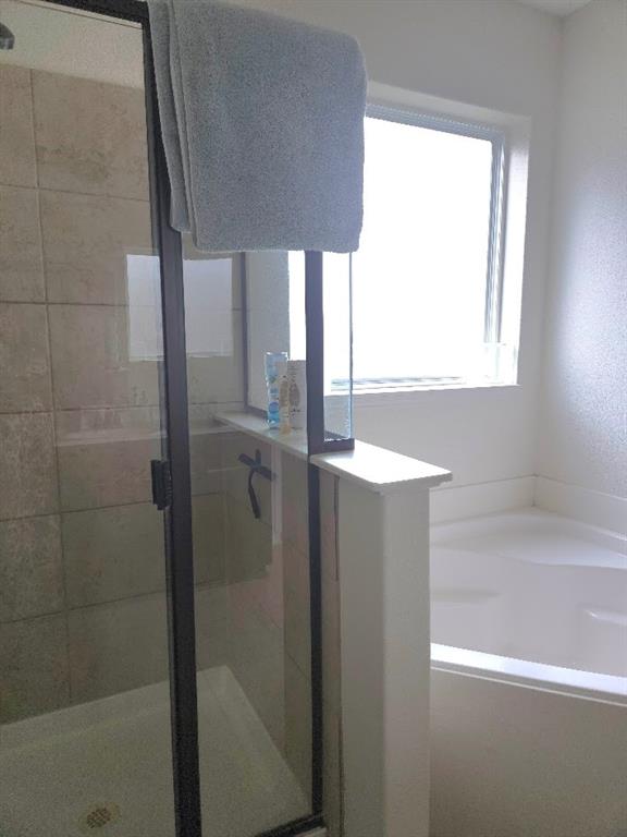 308 Kaylee Way Red Oak, TX 75154 - Photo 21 of 25 Full bathroom with a stall shower and a bath