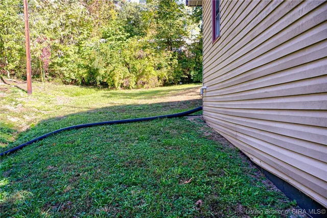 $189,900 | 301 Evans Lane, New Albany, IN 47150