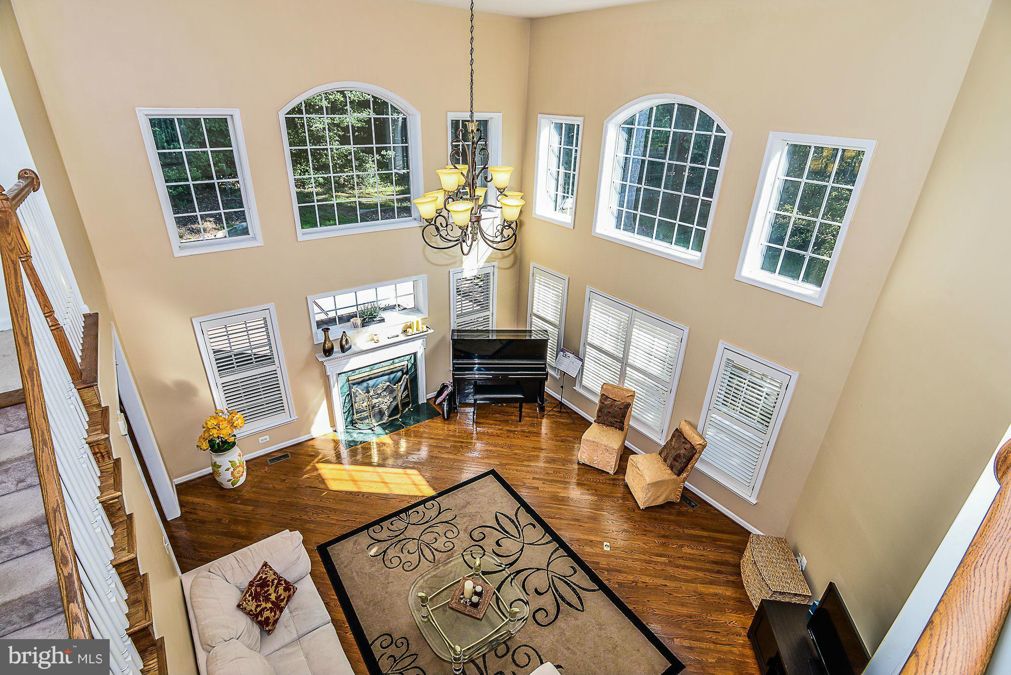 7862 Pembridge Road Manassas, VA 20112 - Photo 11 of 30 Family Room
