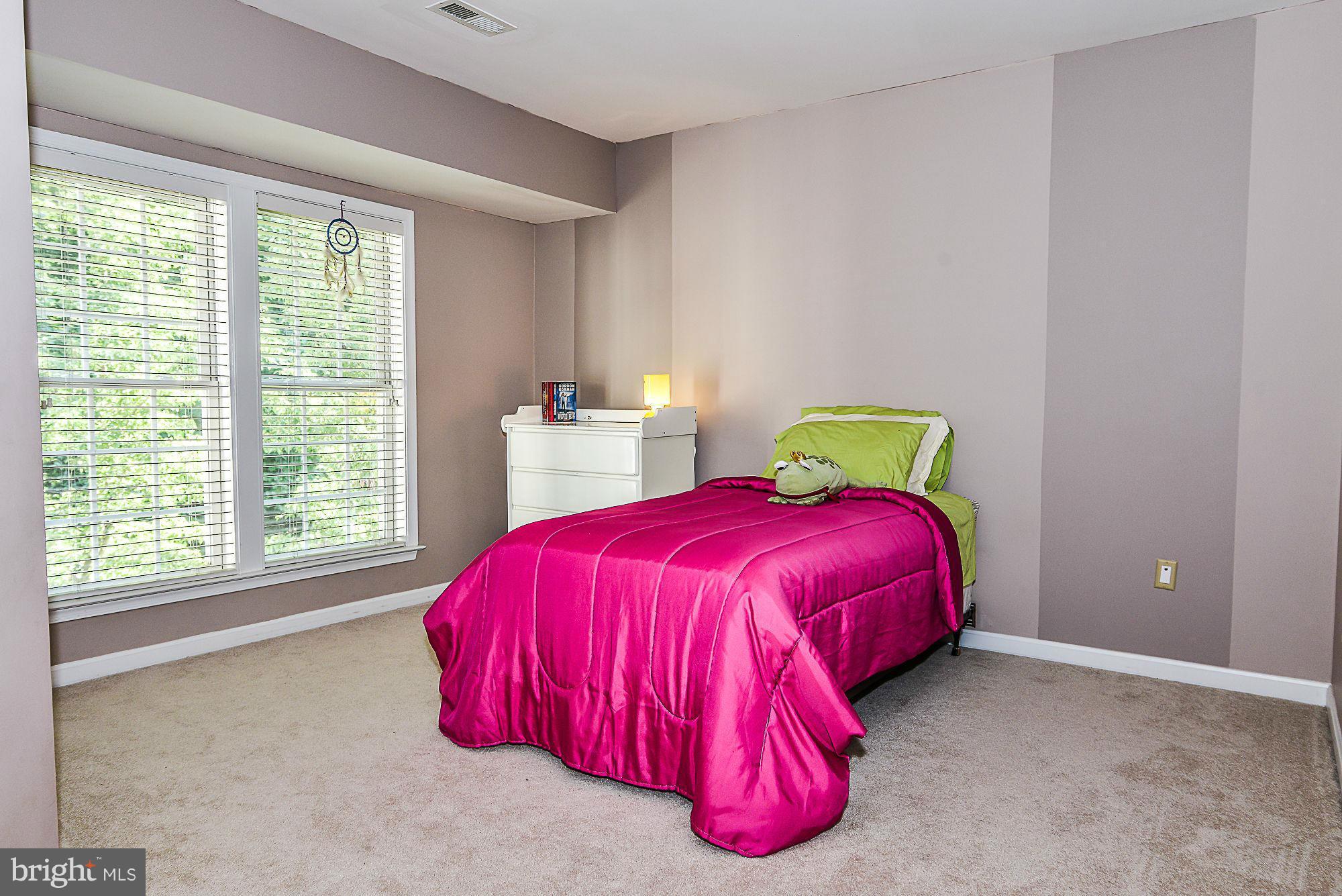 7862 Pembridge Road Manassas, VA 20112 - Photo 20 of 30 Bedroom 4